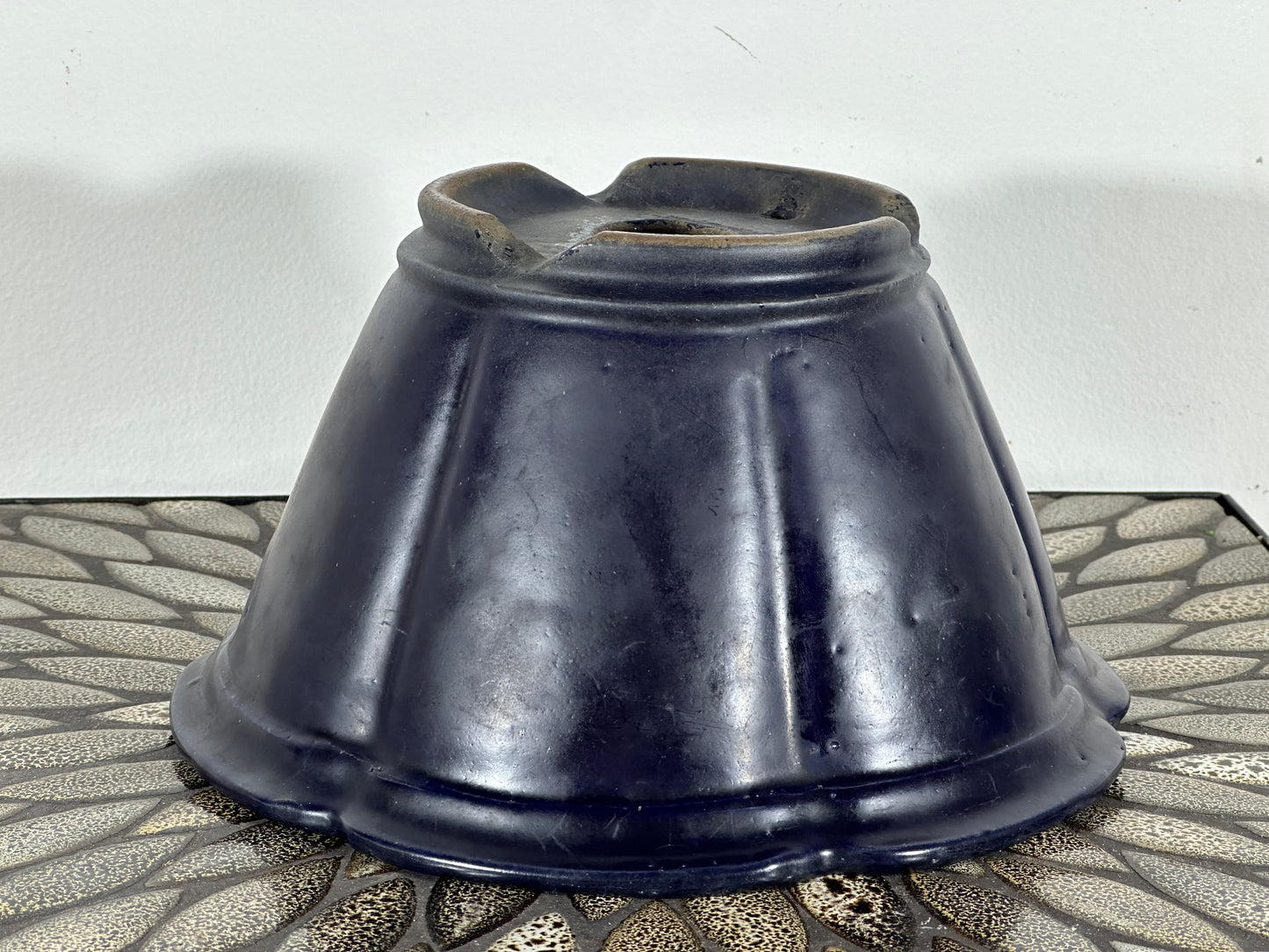 Preowned Vintage Japanese Tokoname Rinka Bonsai Pot Suyhou Yoshimura - 9 5/8” By 5.25”