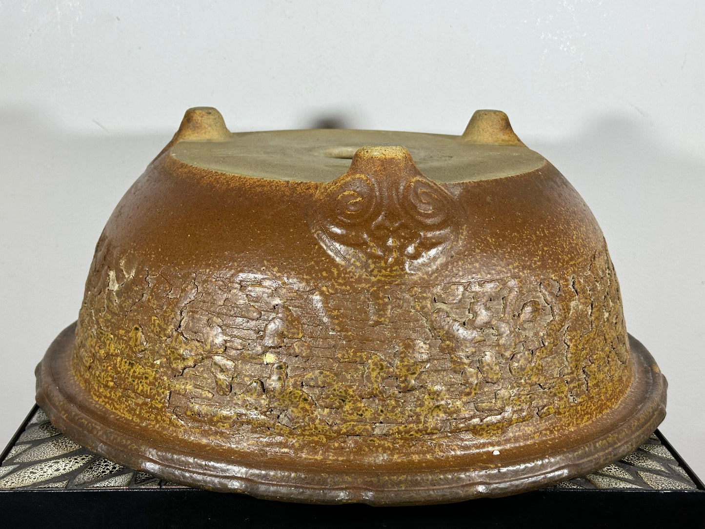 Preowned Vintage Japanese Tokoname Round Bonsai Pot Shigaraki - 18” By 7.25”
