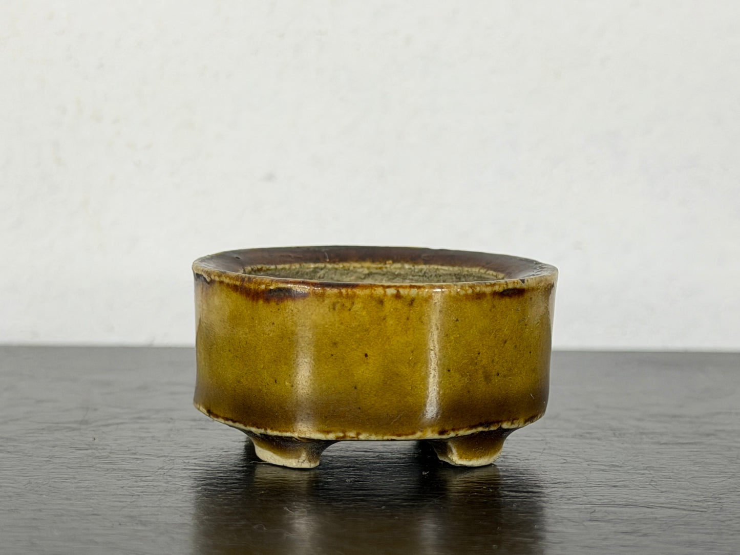 Preowned Vintage Japanese Tokoname Glazed Oval Bonsai Pot Mutou - 1.5” By 1.25”
