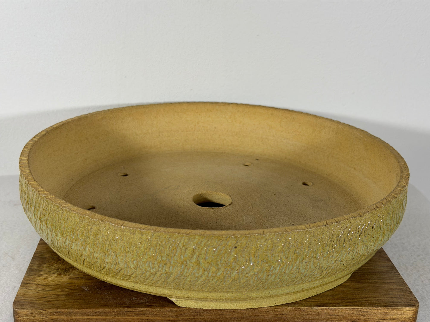 Victor Shelton Round Bonsai Pot (American-Made) - 10.75” By 2.25”