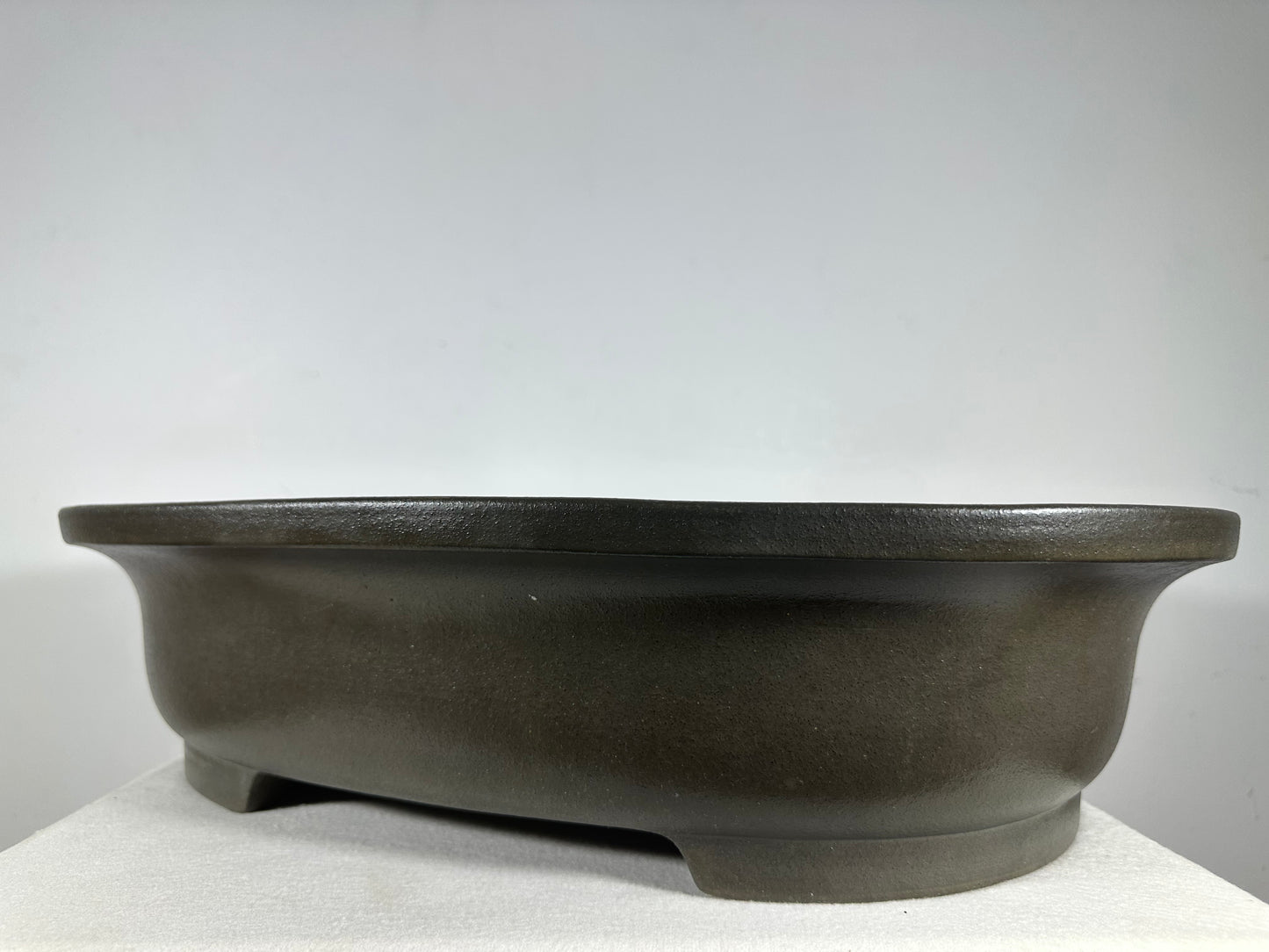 Preowned Japanese Tokoname Unglazed Oval Bonsai Pot Seizan - 20.5” By 16.25”