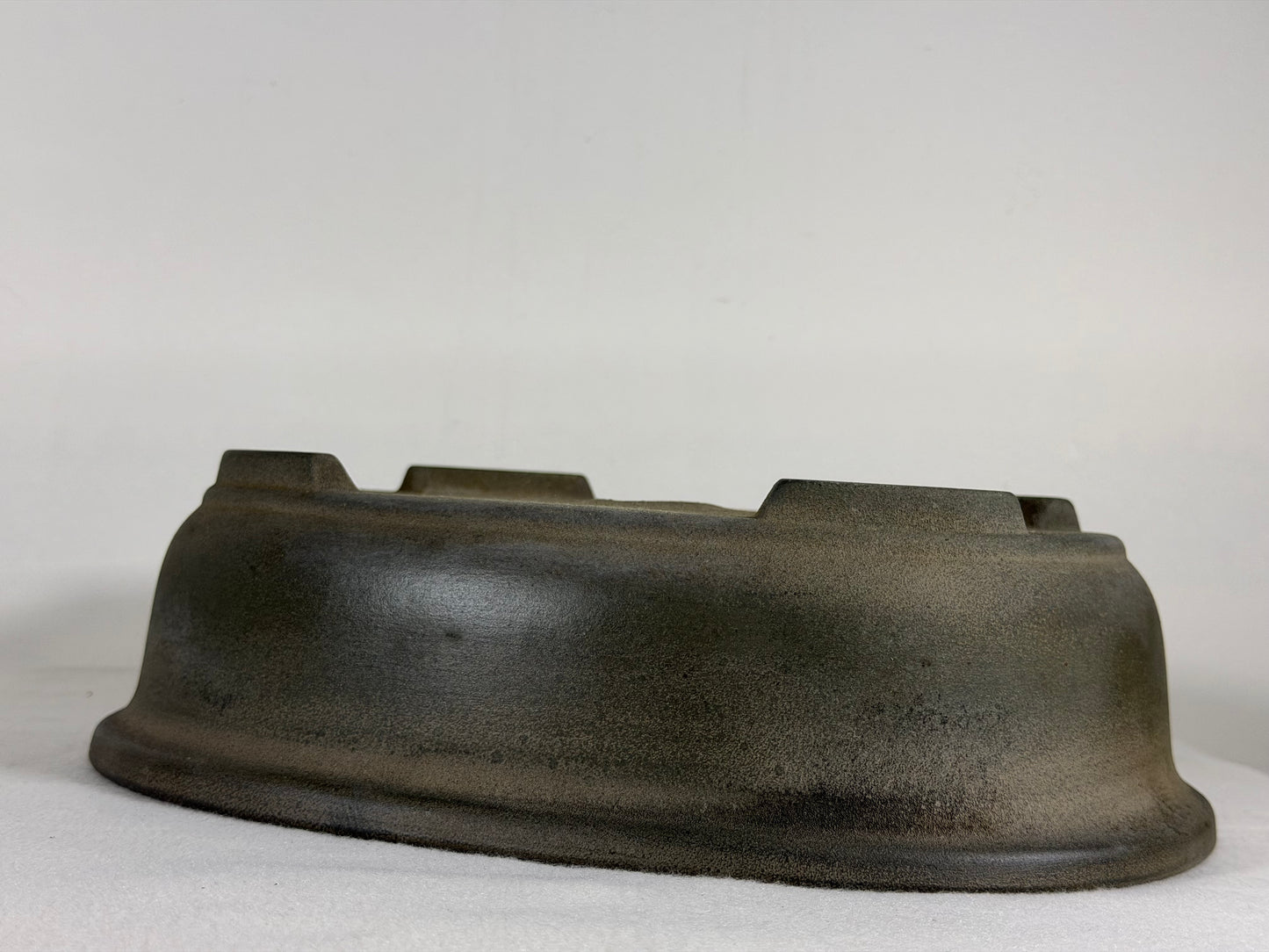 Preowned Japanese Tokoname Unglazed Oval Bonsai Pot Yamakou - 11.5” By 9”