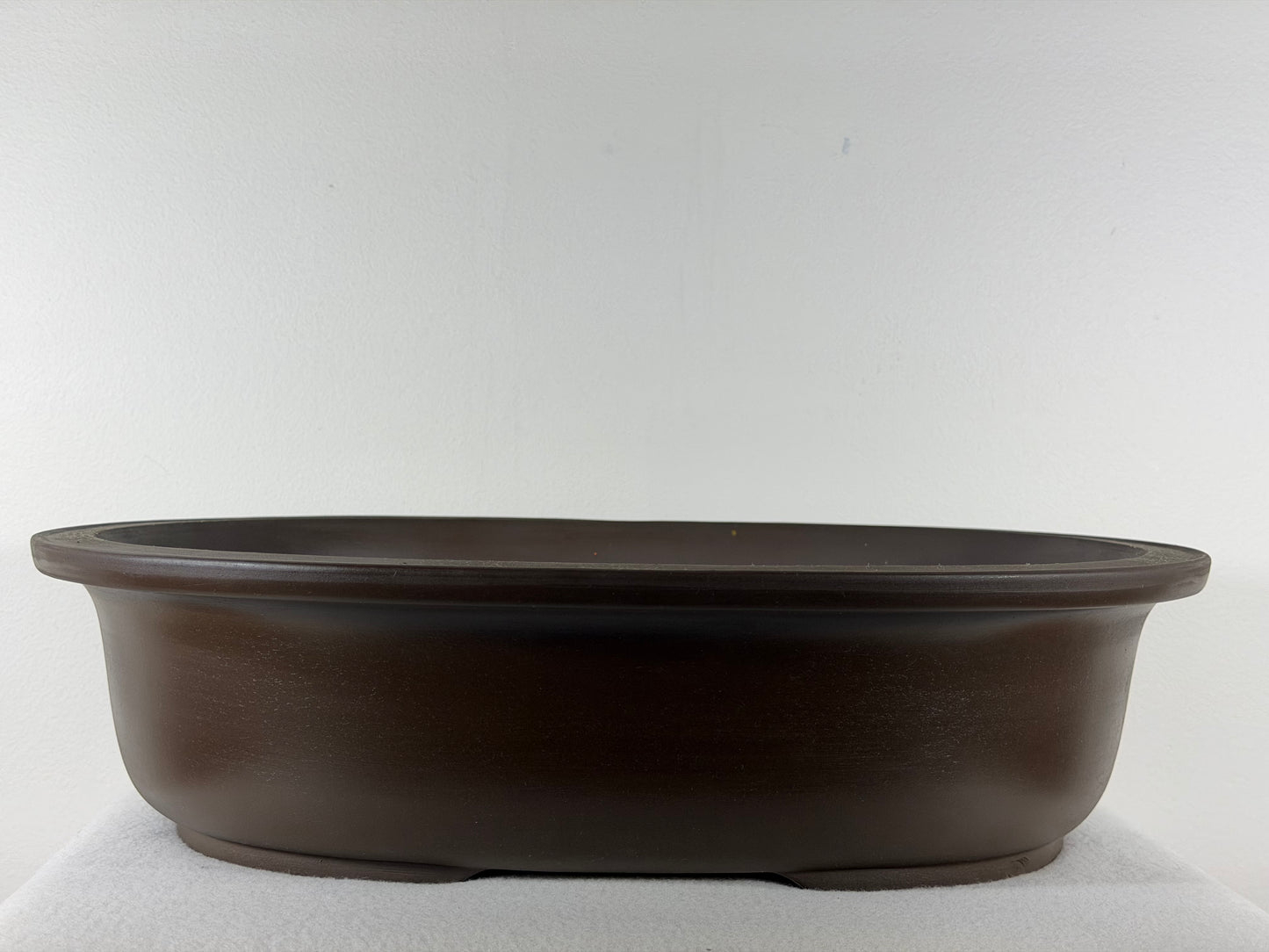 Preowned Japanese Tokoname Oval Unglazed Bonsai Pot Yamagen - 18” By 14.75”
