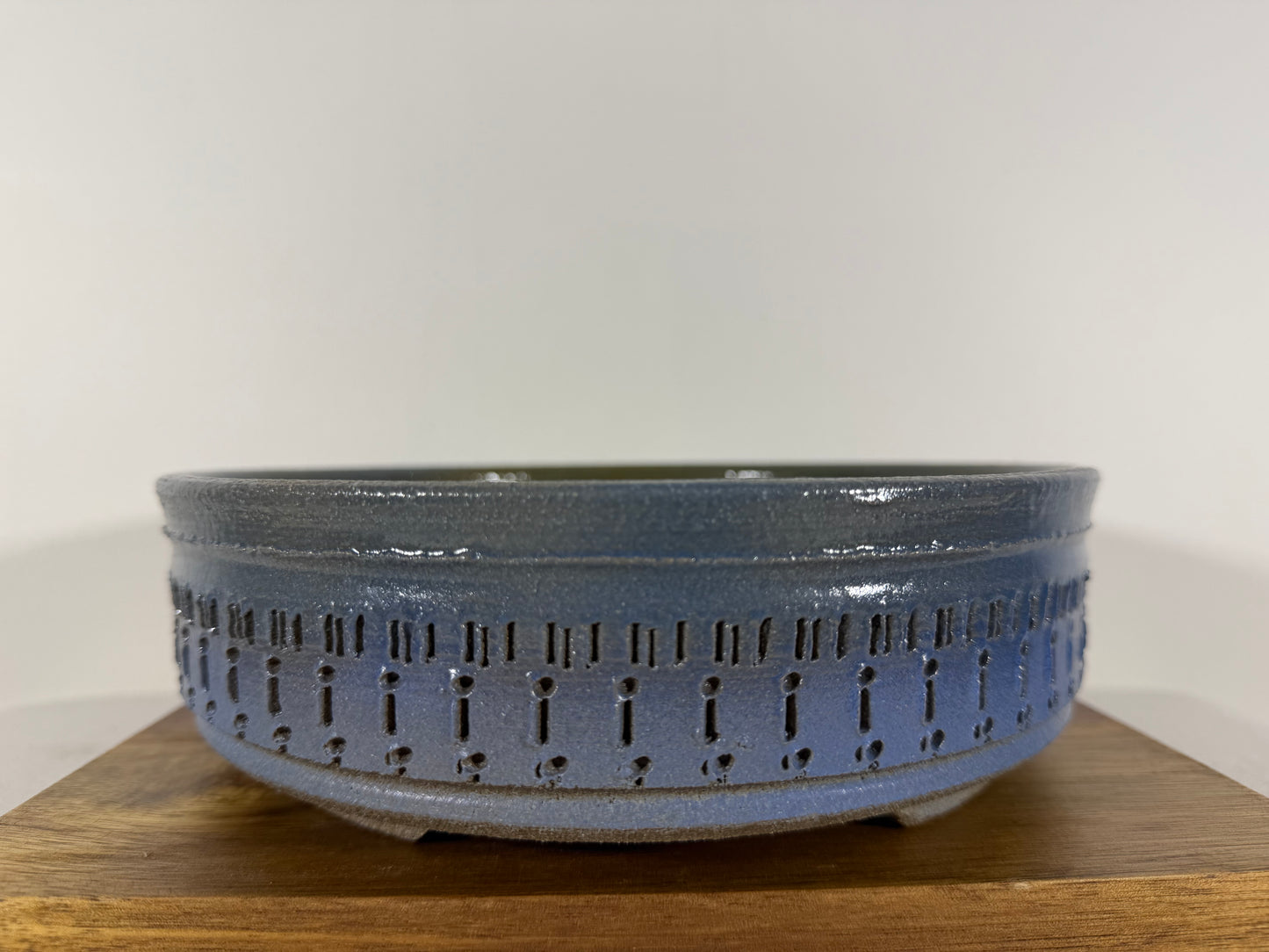 Victor Shelton Glazed Round Bonsai Pot (American-Made) - 8.5” By 2.5”