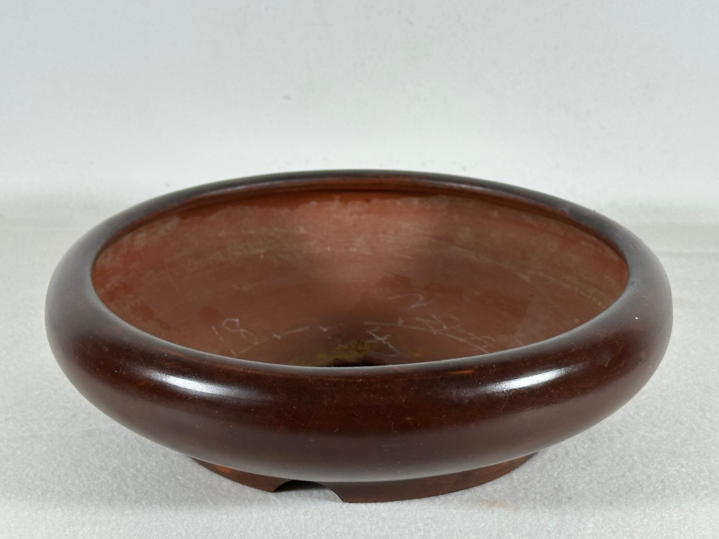 Preowned Japanese Tokoname Unglazed Round Bonsai Pot Itutoen - 8.5” By 2 3/8”